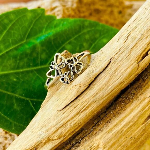 Sterling Silver Butterfly Mini Ring, Minimalist Ring, Butterfly Rings - Picture 2 of 4